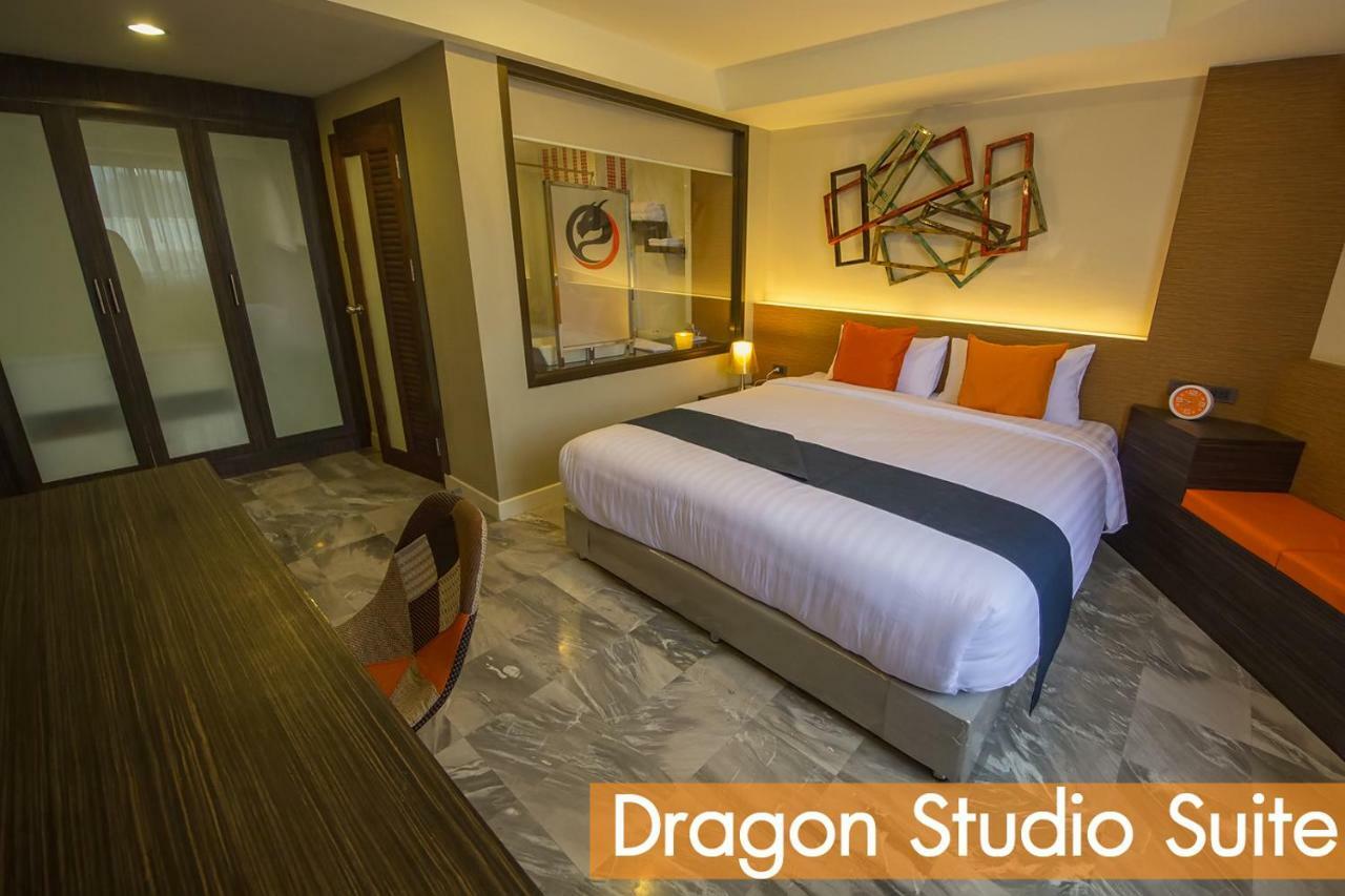 Dragon River Avenue Hotel Phitsanulok Exterior photo